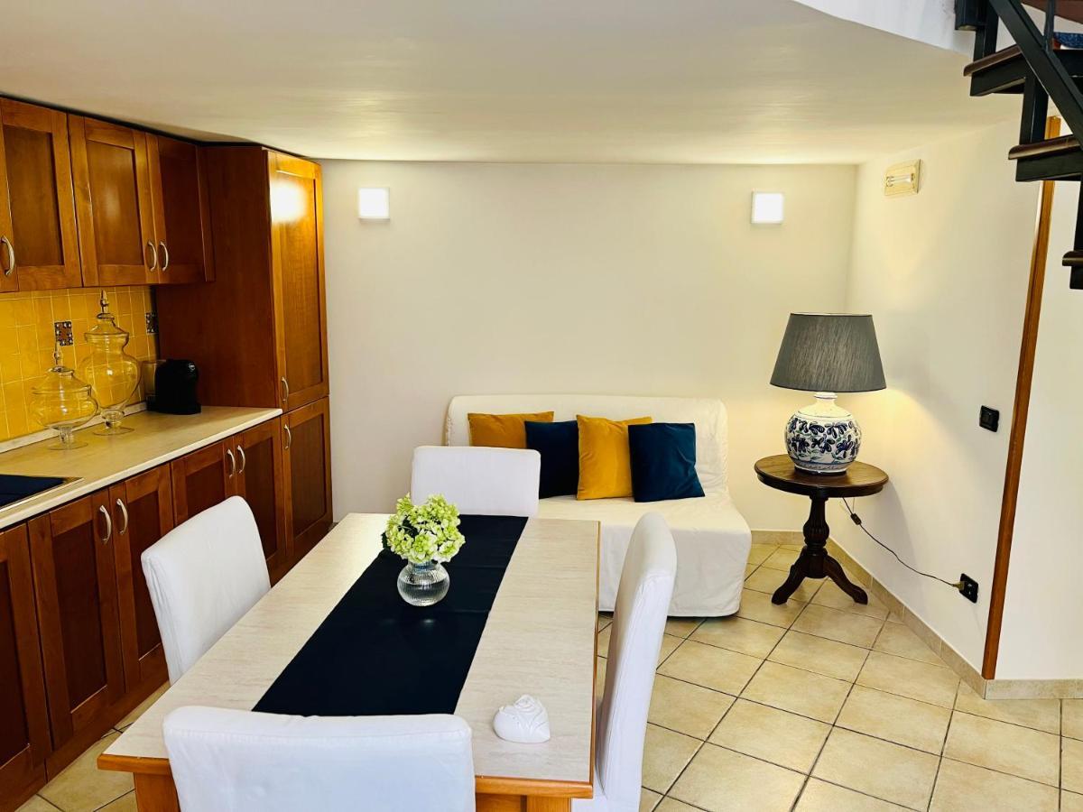 Gesu Nuovo Apartment Nápoly Kültér fotó