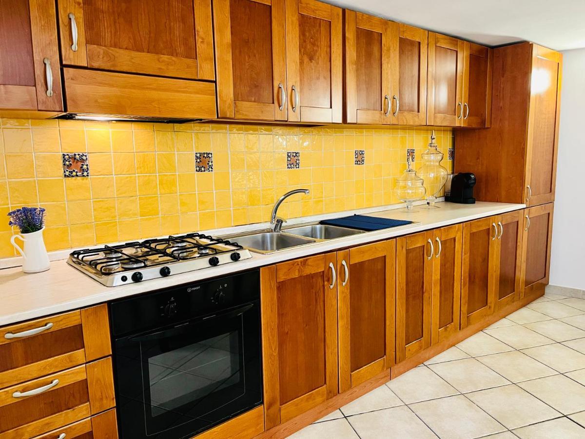 Gesu Nuovo Apartment Nápoly Kültér fotó